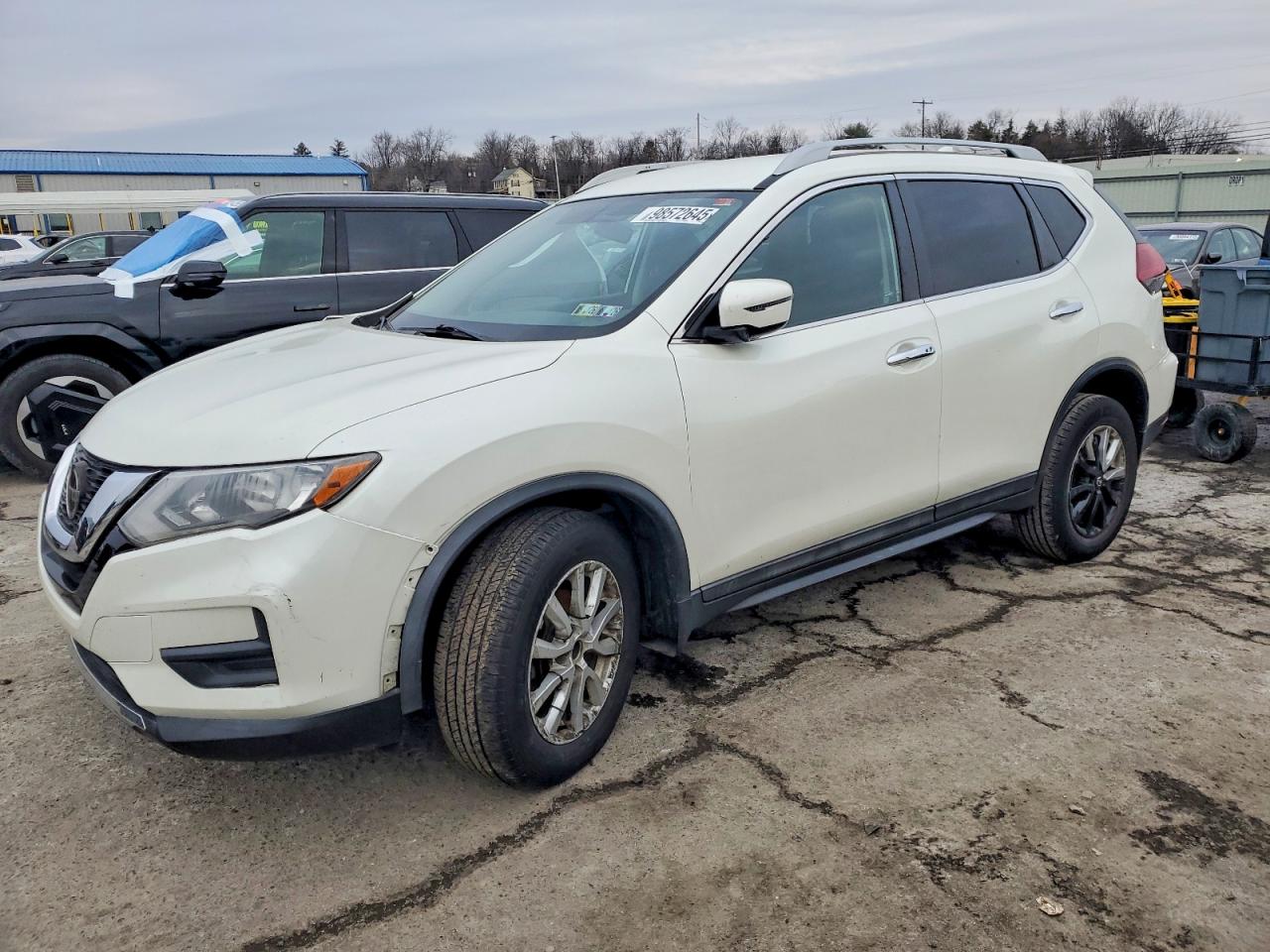 2018 NISSAN ROGUE