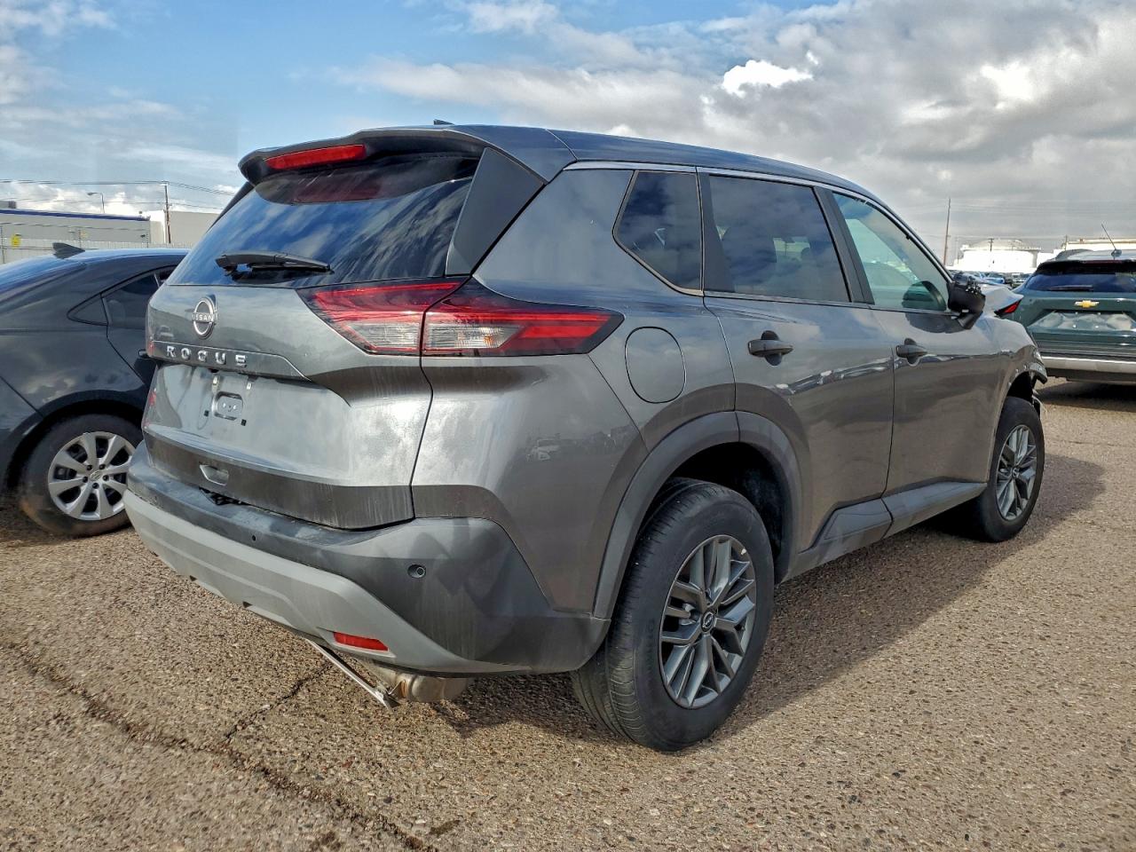 2023 NISSAN ROGUE S photo 5