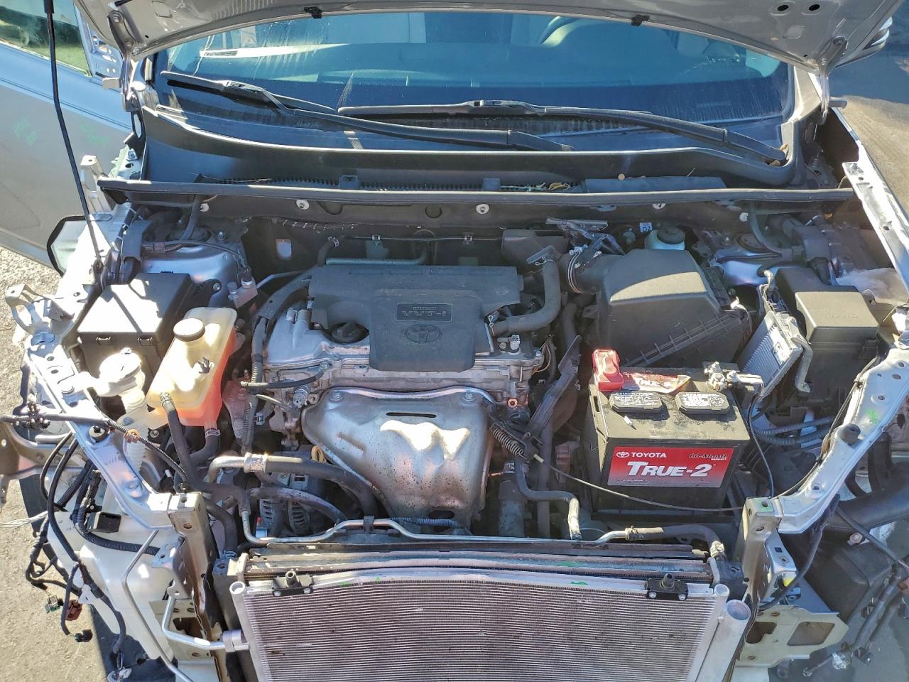 2017 TOYOTA RAV4 XLE photo 12