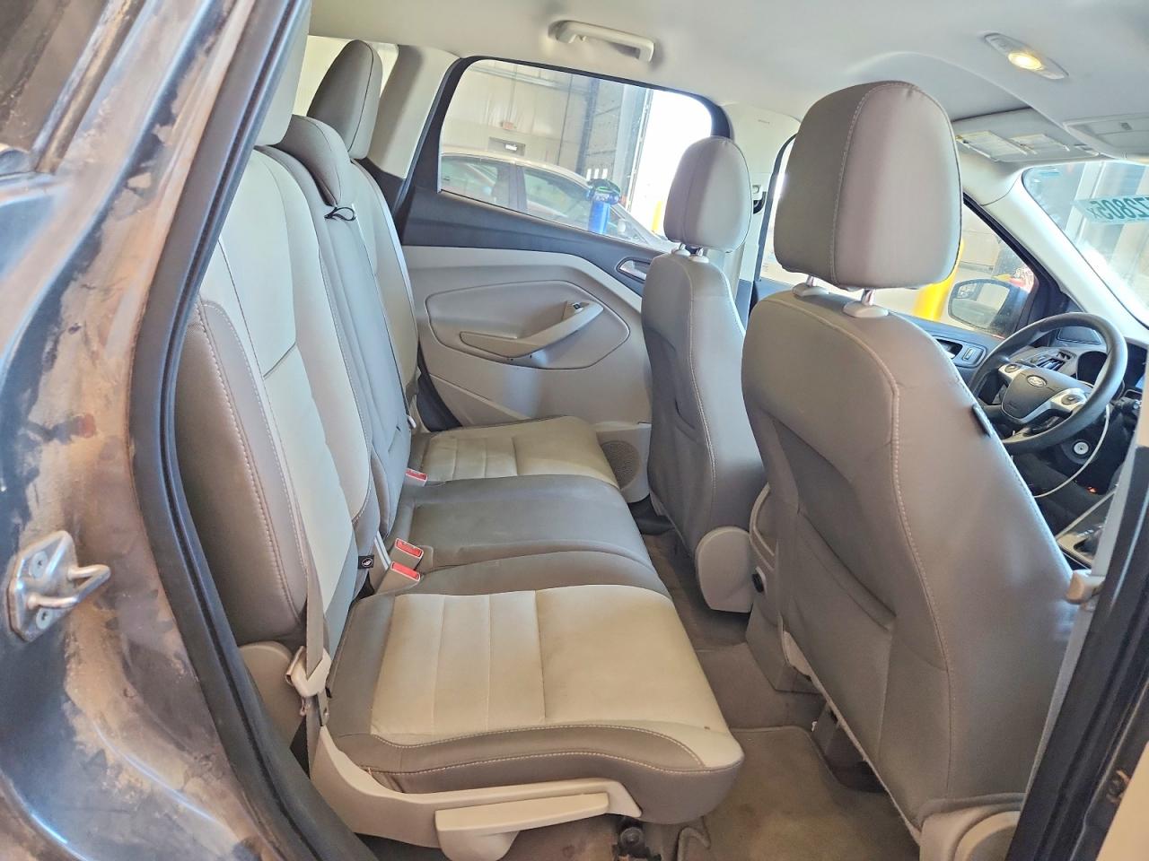 2014 FORD ESCAPE SE photo 21
