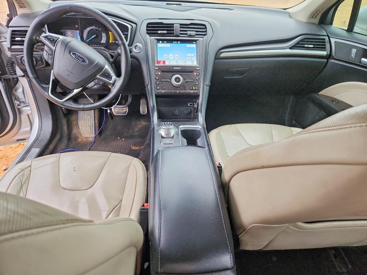 2017 FORD FUSION TITANIUM HEV photo 15