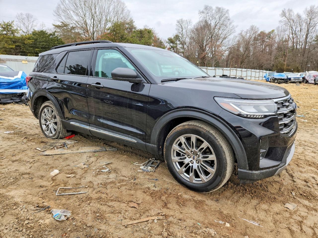 2025 FORD EXPLORER ACTIVE photo 4