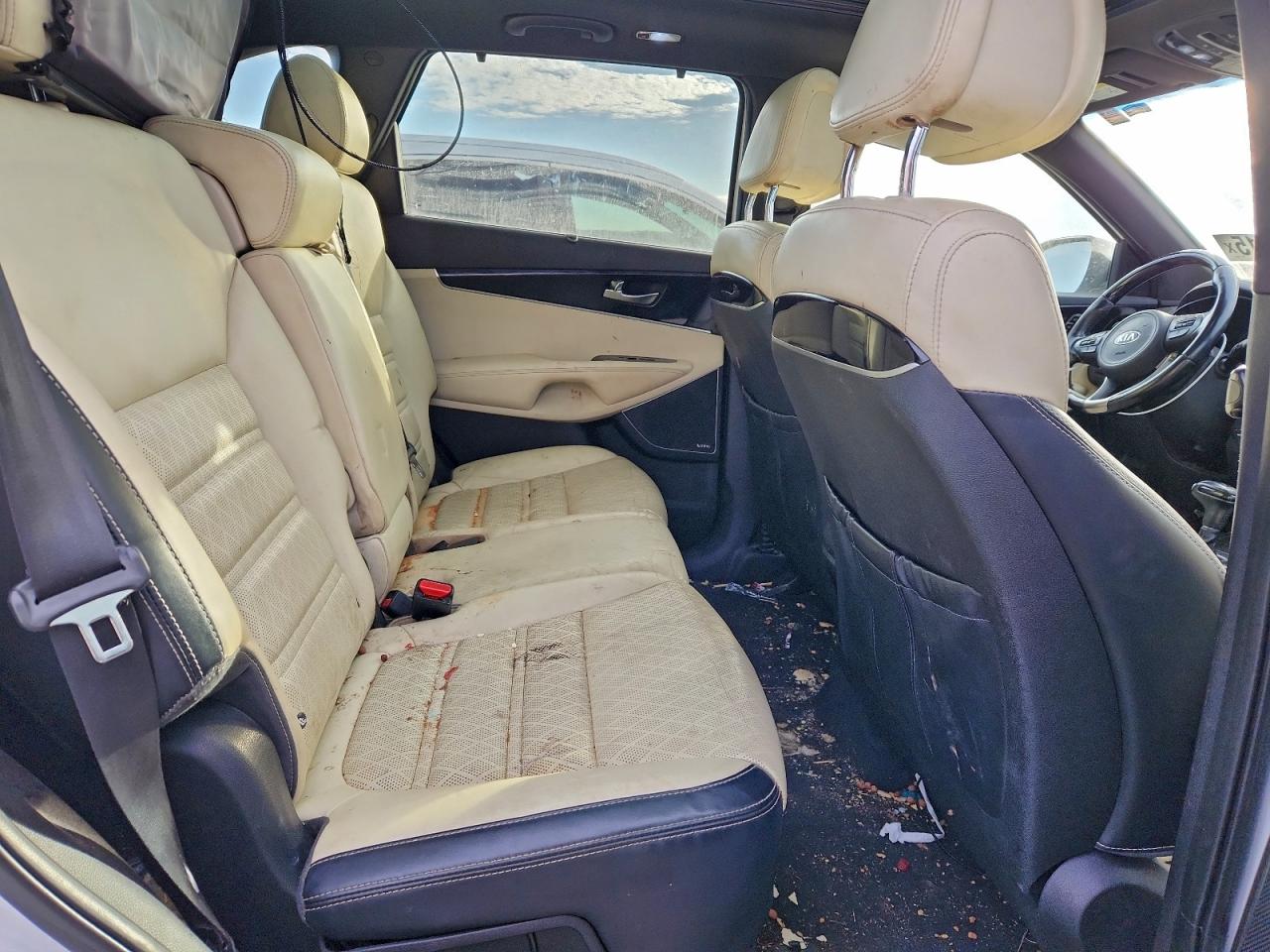 2016 KIA SORENTO SX photo 10