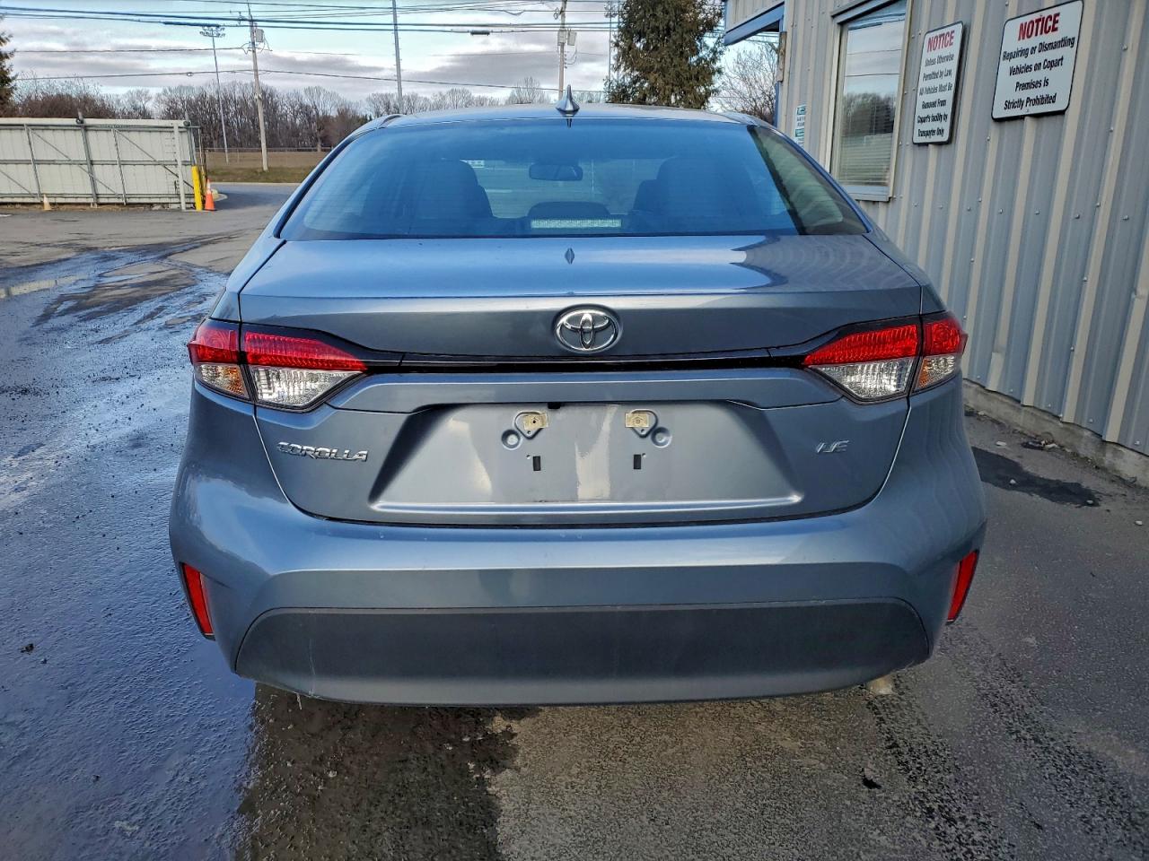 2024 TOYOTA COROLLA LE photo 6
