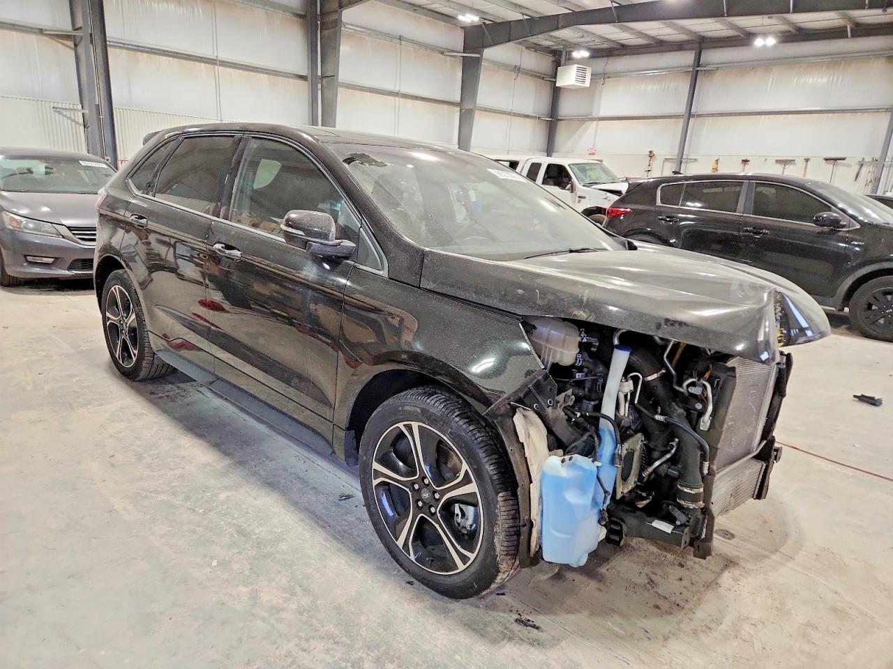 2019 FORD EDGE ST photo 4