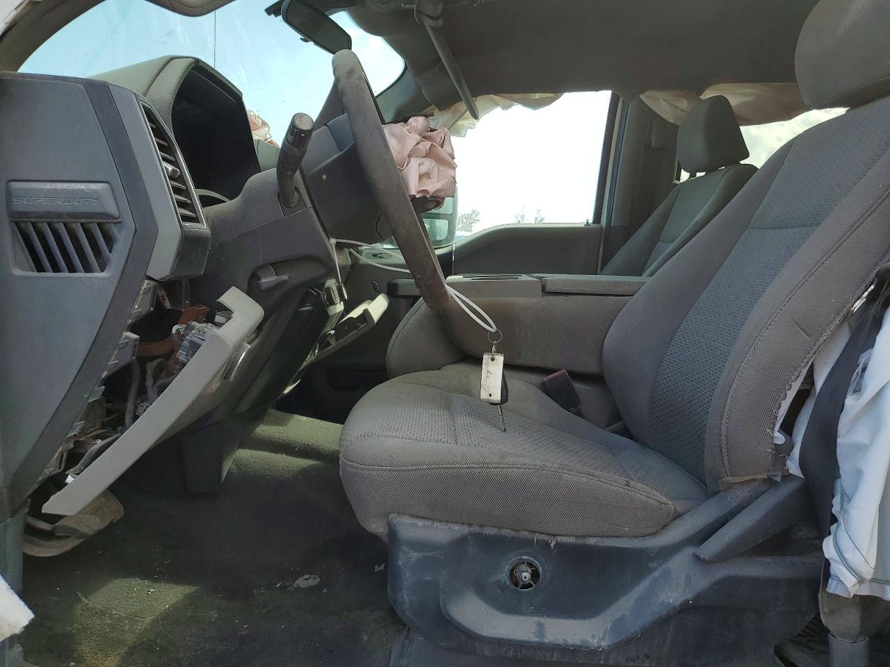 2021 FORD F350 SUPER DUTY TRUCK CAB AND CHASSIS photo 13