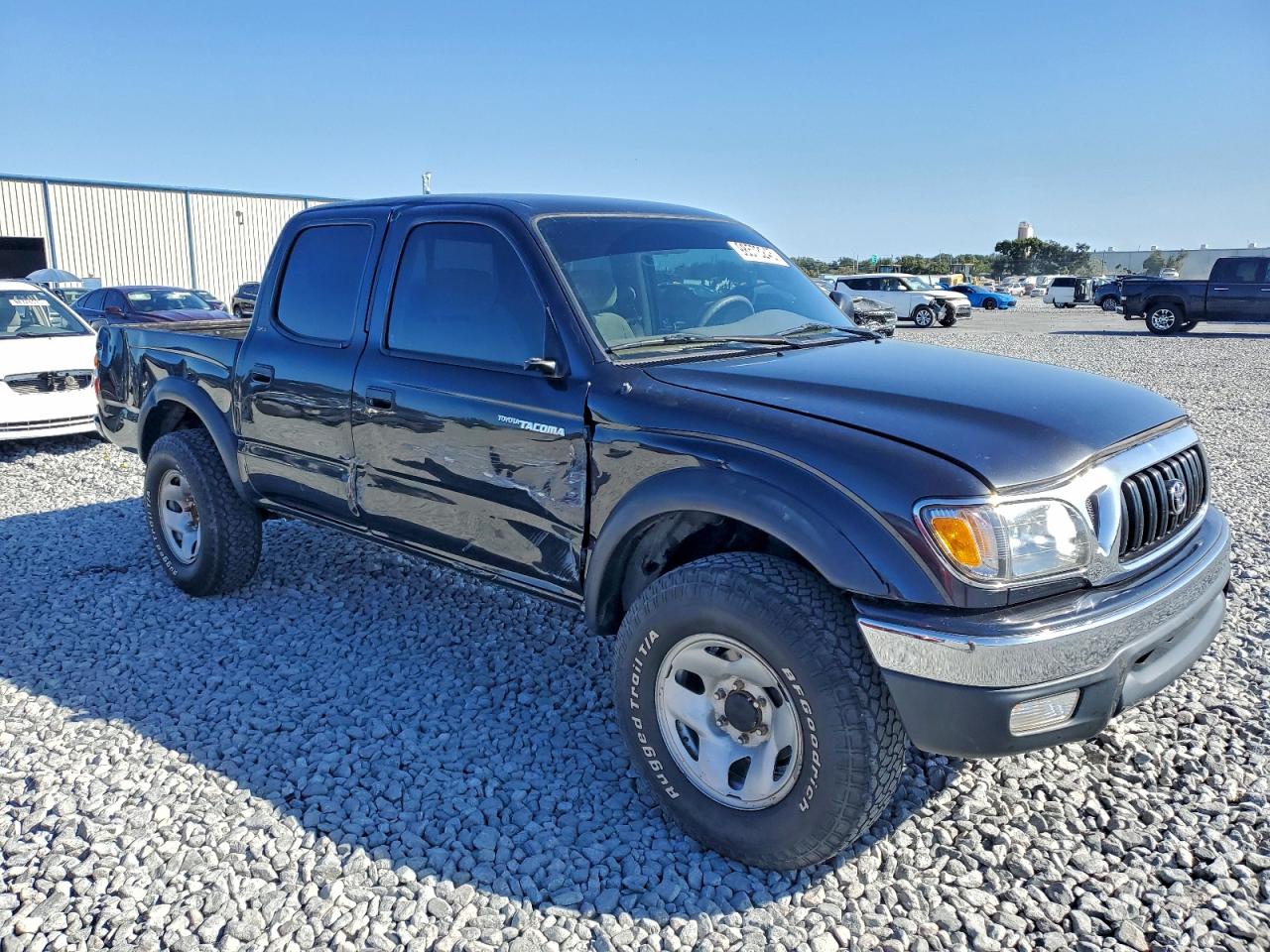 2002 TOYOTA TACOMA DOUBLE CAB photo 4