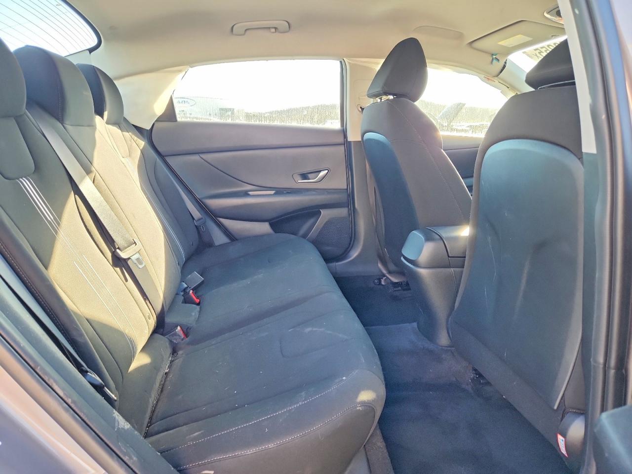 2023 HYUNDAI ELANTRA SEL photo 10