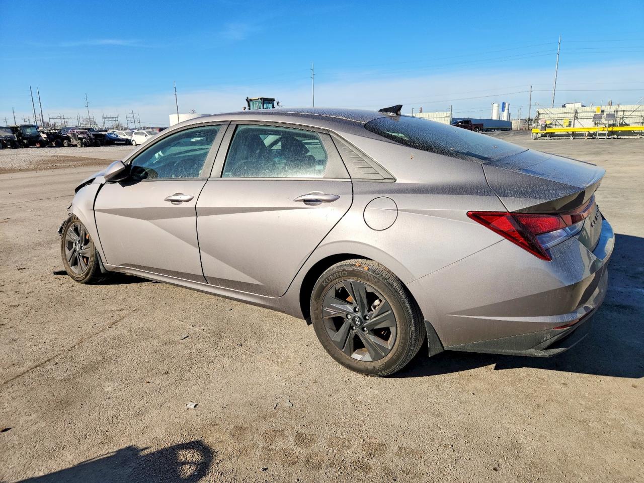 2023 HYUNDAI ELANTRA SEL photo 2