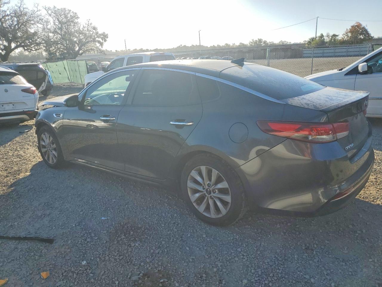2018 KIA OPTIMA LX photo 2