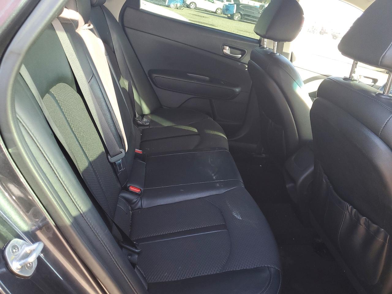 2018 KIA OPTIMA LX photo 10