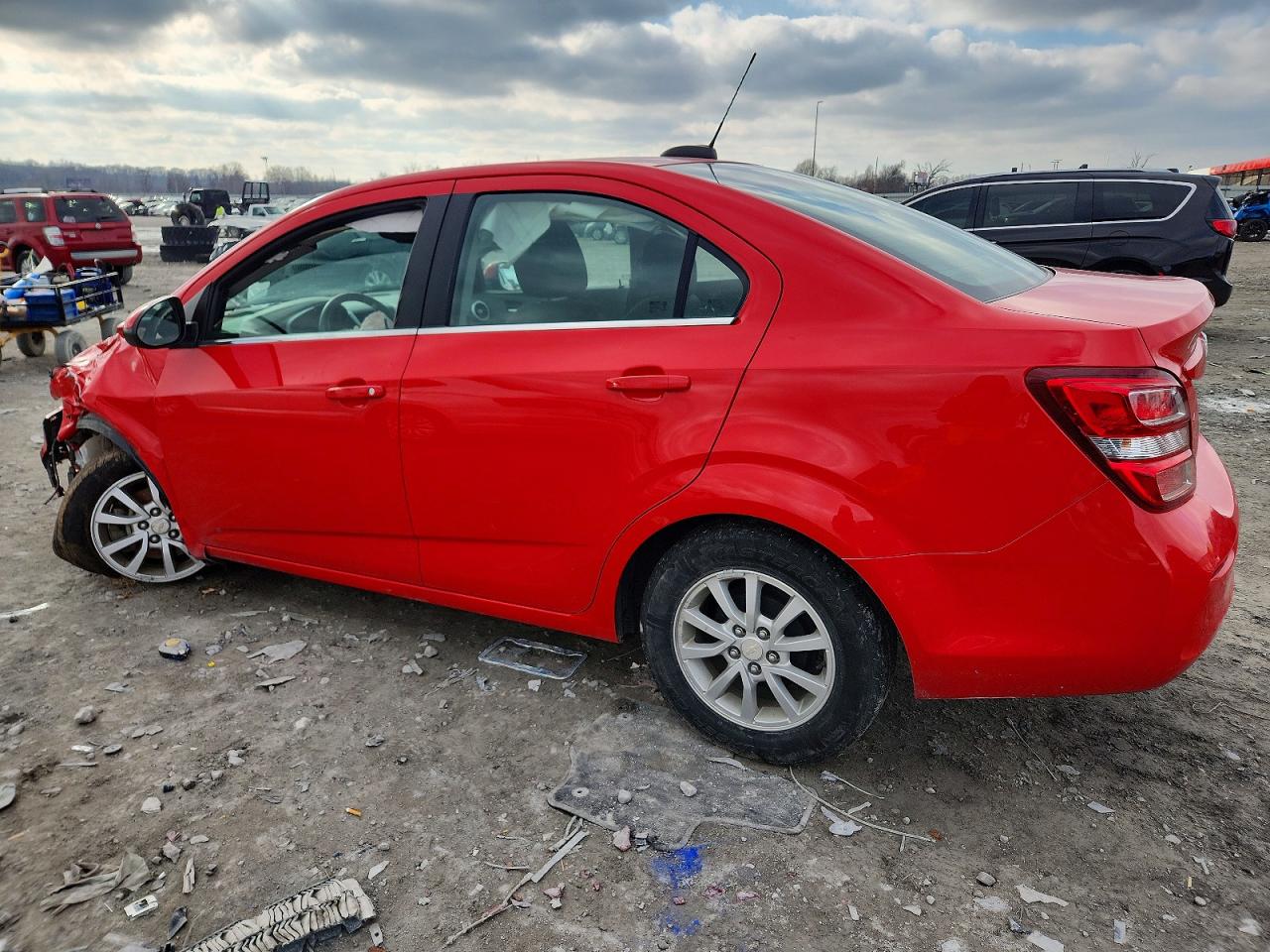 2017 CHEVROLET SONIC LT photo 2