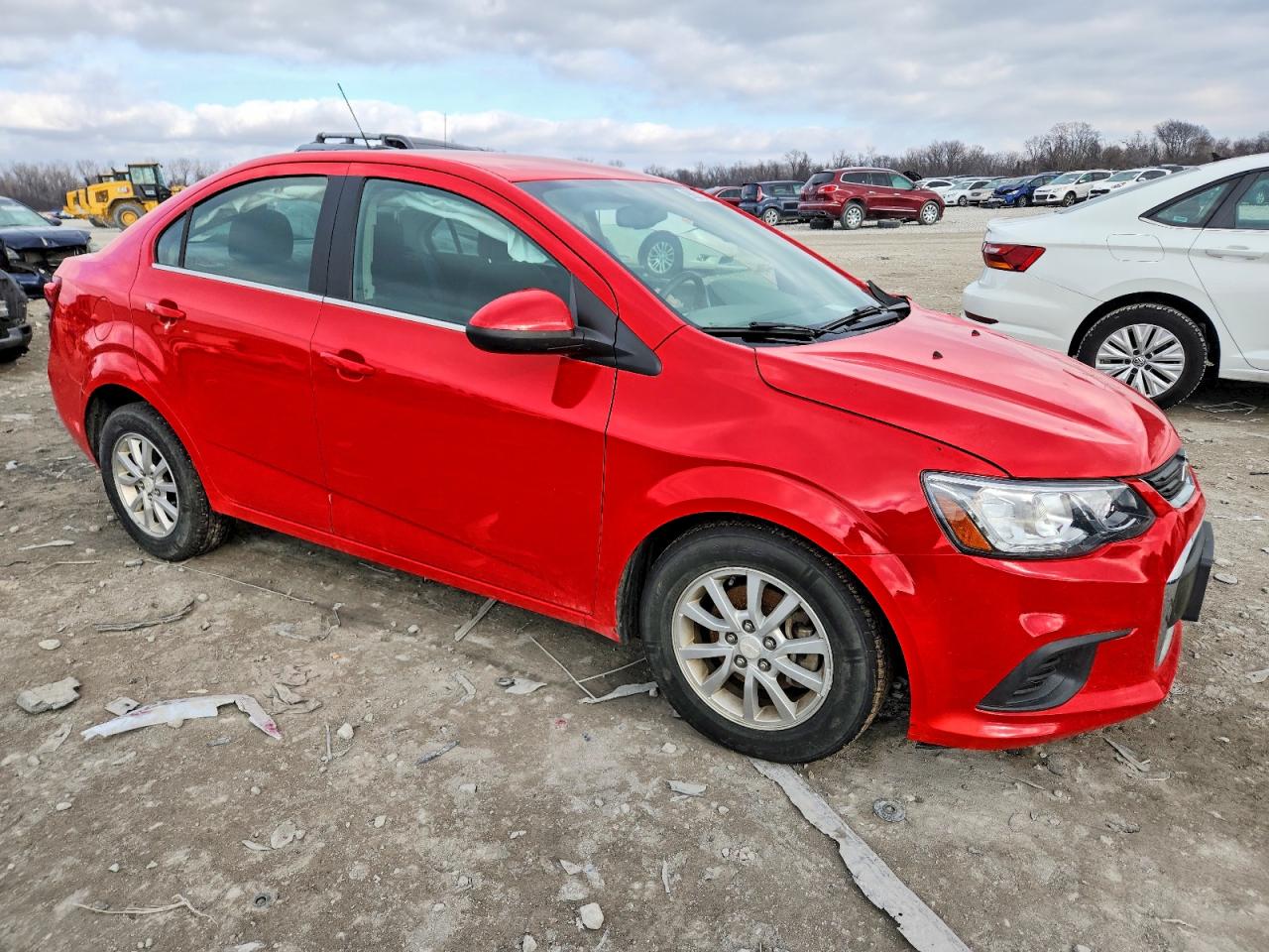 2017 CHEVROLET SONIC LT photo 4