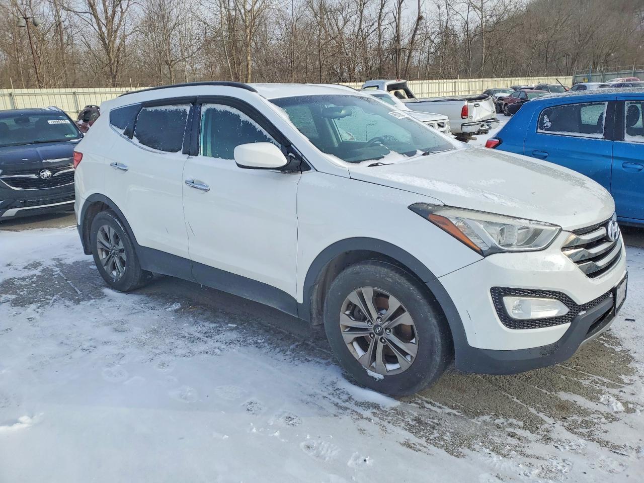 2016 HYUNDAI SANTA FE SPORT photo 4