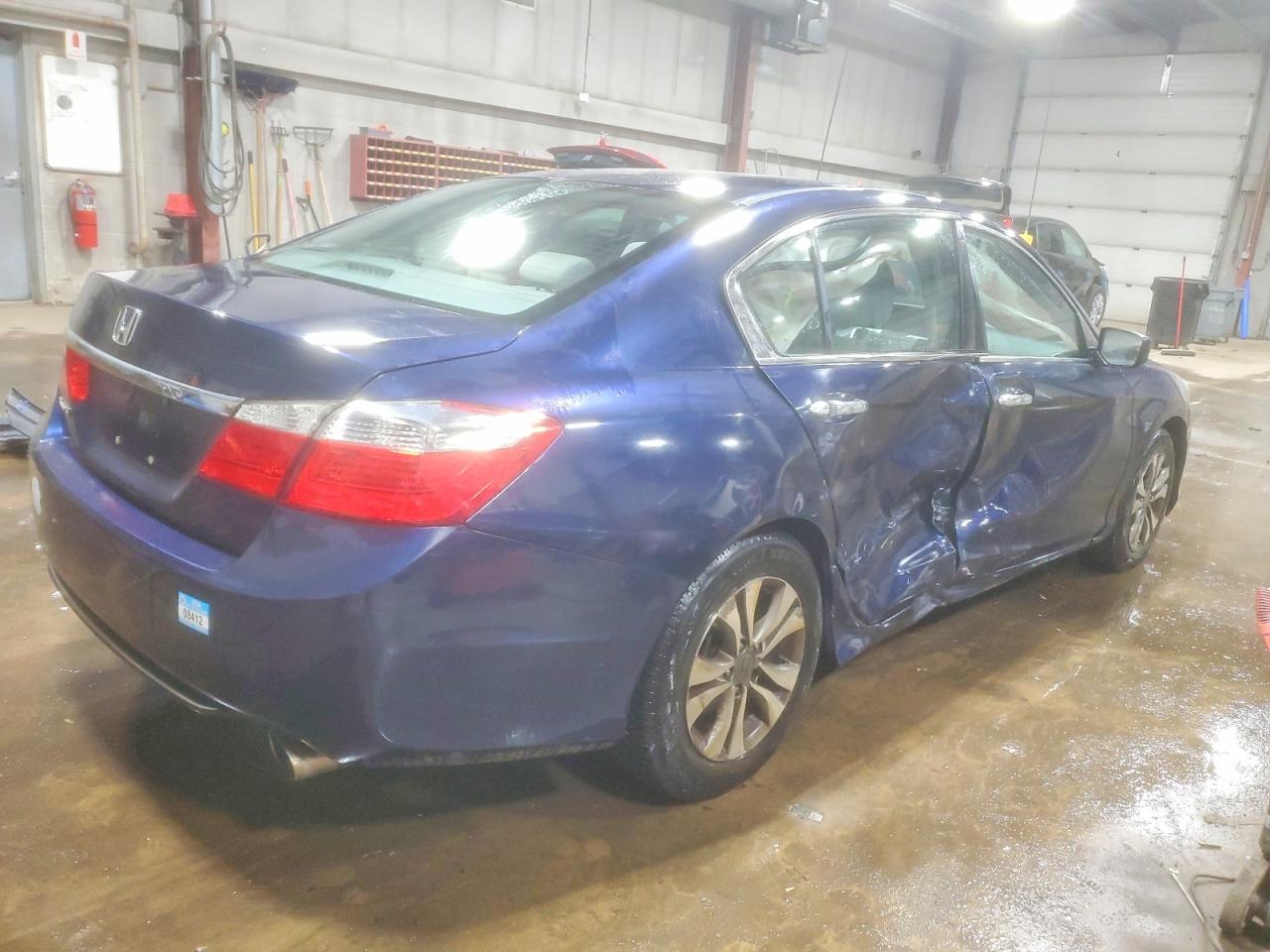 2015 HONDA ACCORD LX photo 7