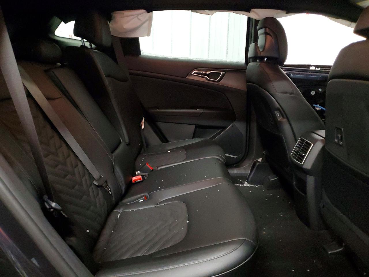 2026 KIA SPORTAGE photo 11