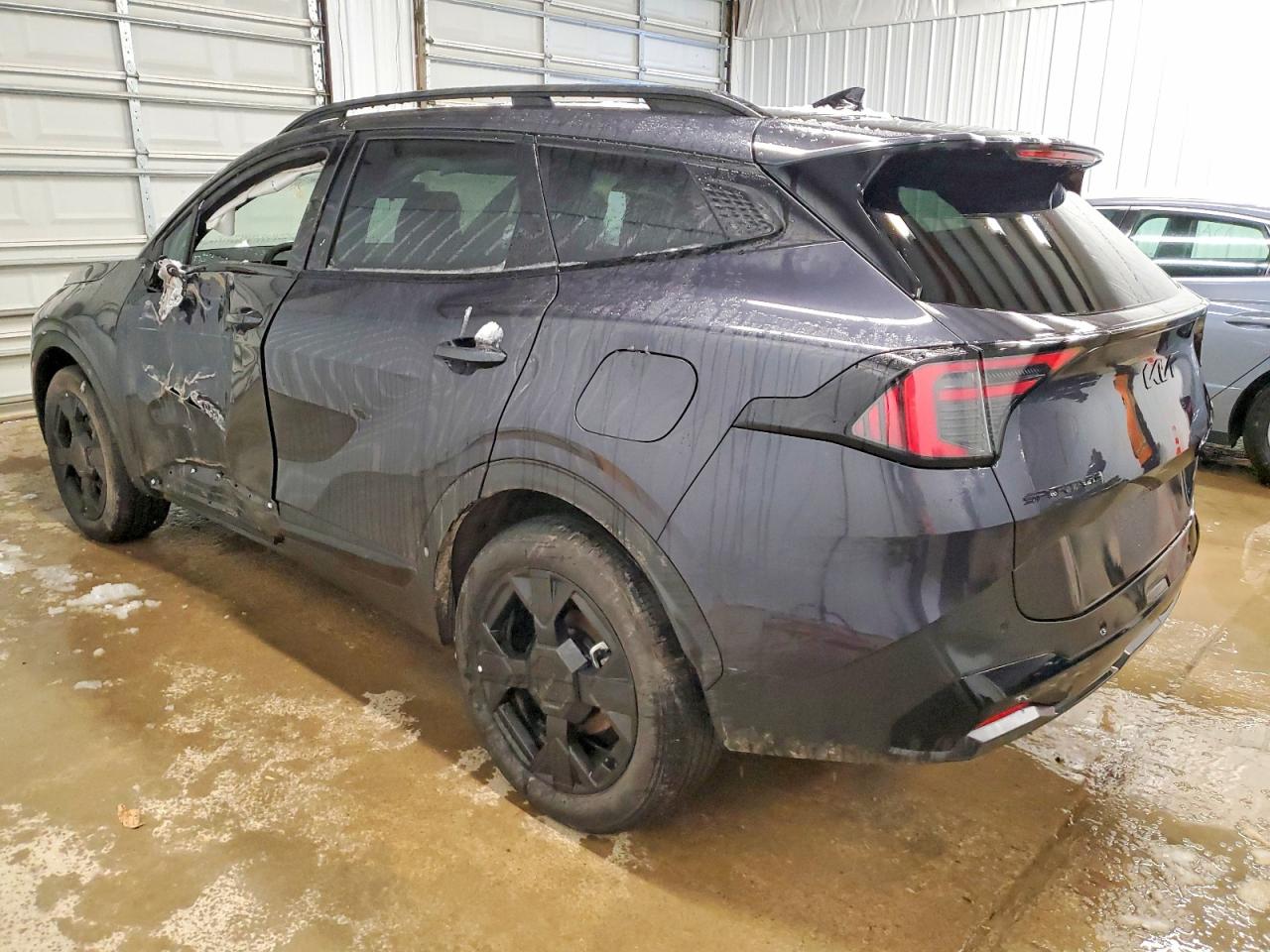 2026 KIA SPORTAGE photo 2
