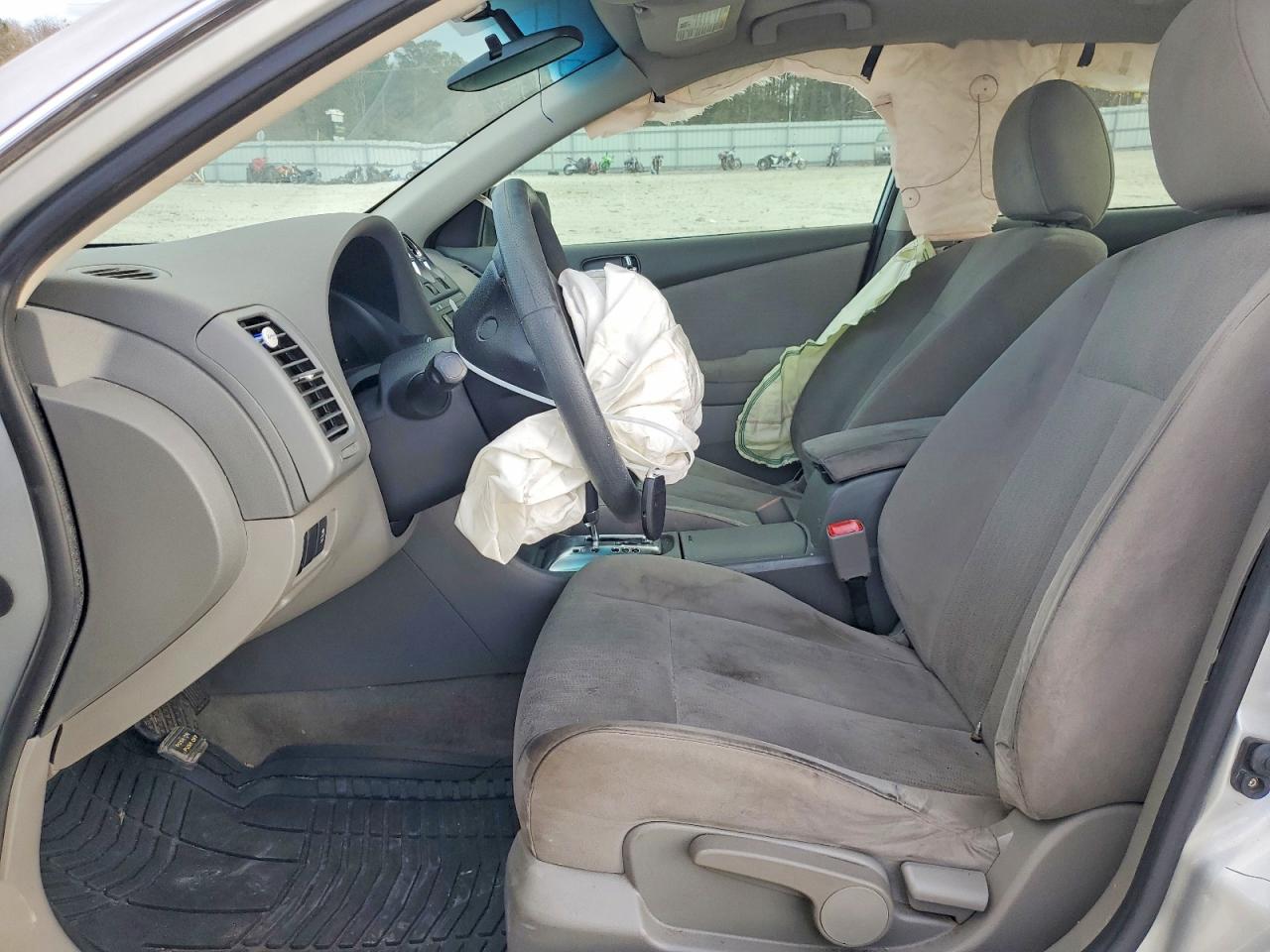2012 NISSAN ALTIMA BASE photo 7
