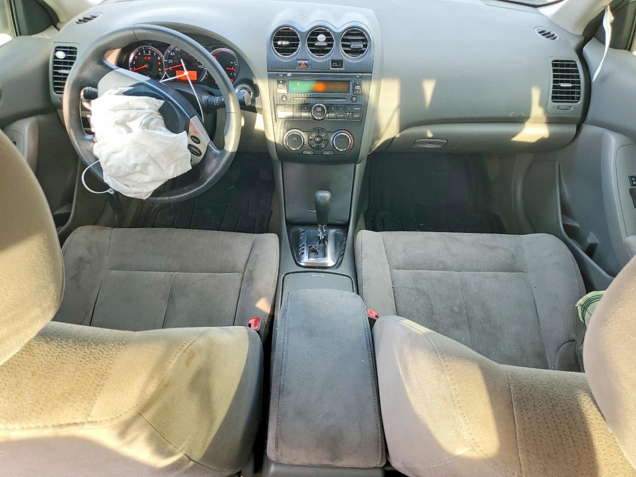 2012 NISSAN ALTIMA BASE photo 8