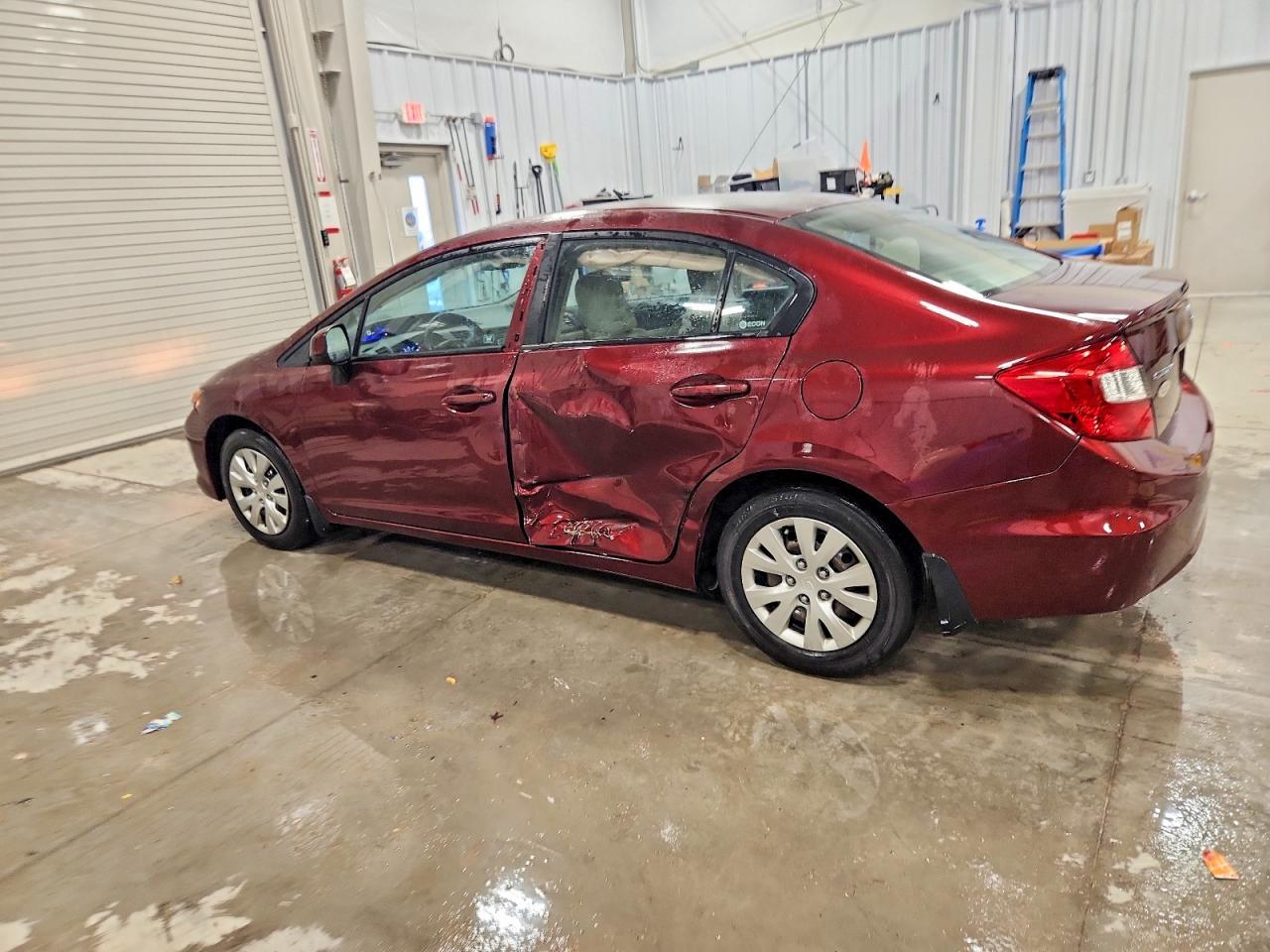 2012 HONDA CIVIC LX photo 2