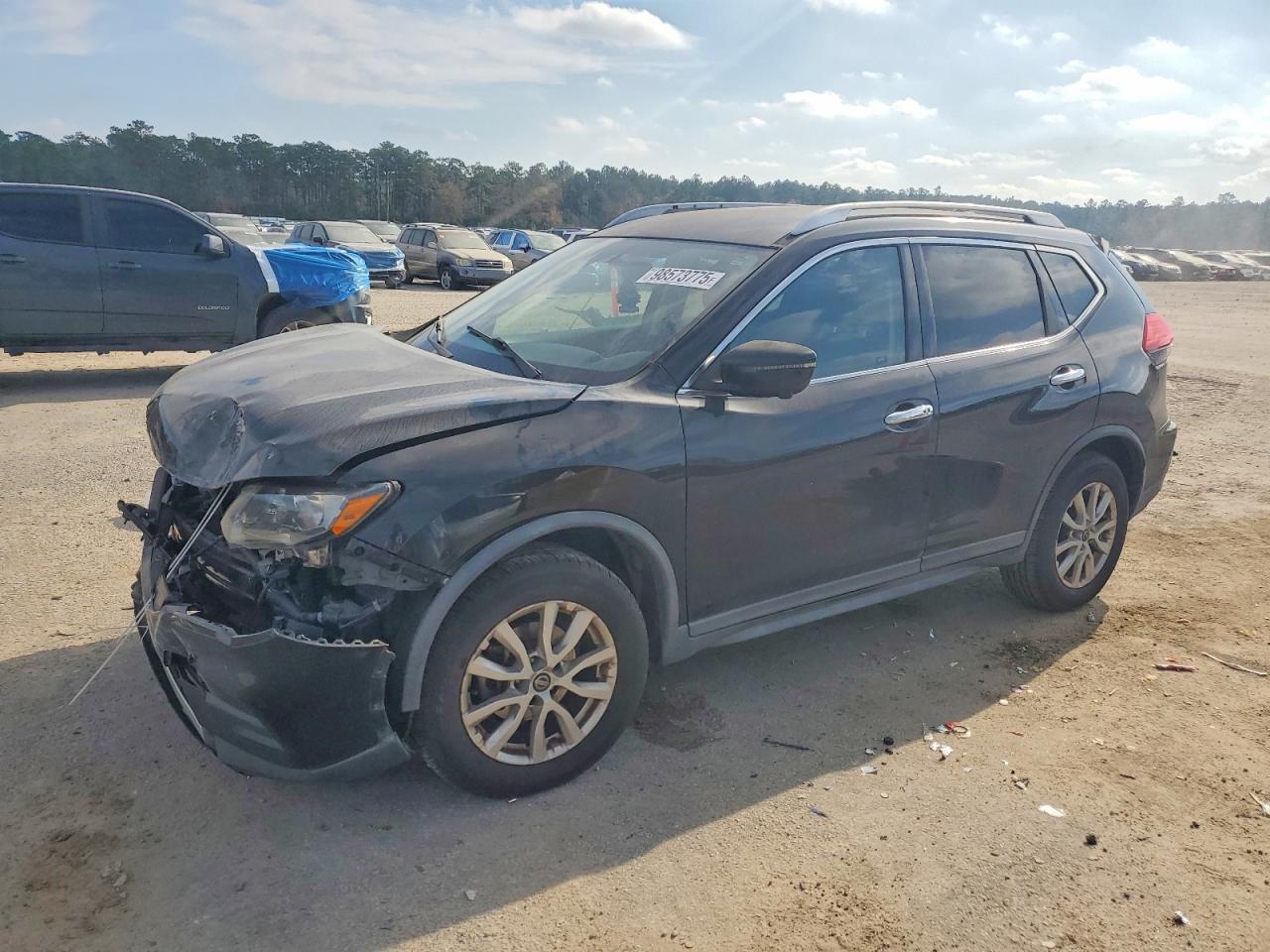 2017 NISSAN ROGUE