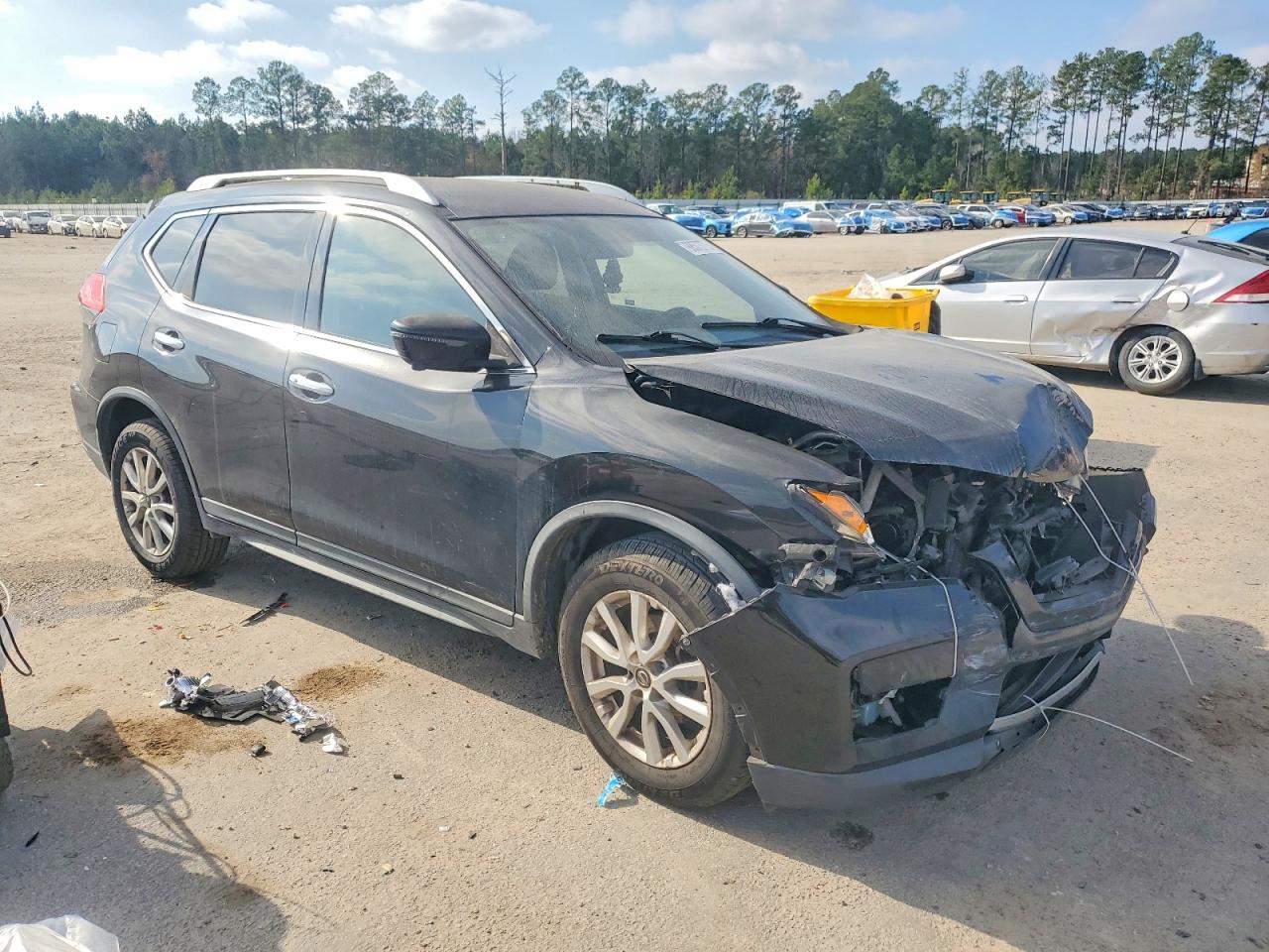 2017 NISSAN ROGUE S photo 7