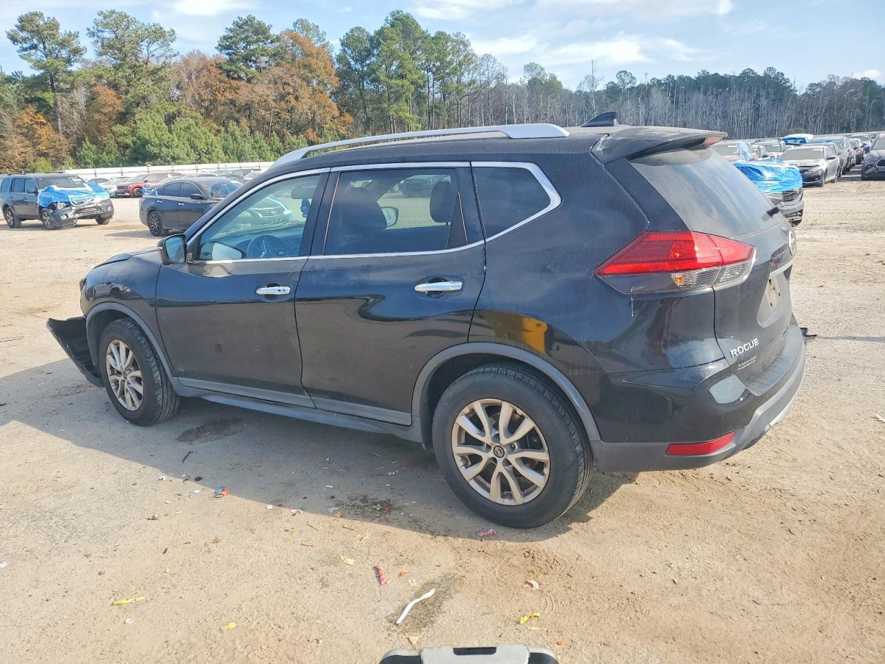 2017 NISSAN ROGUE S photo 3
