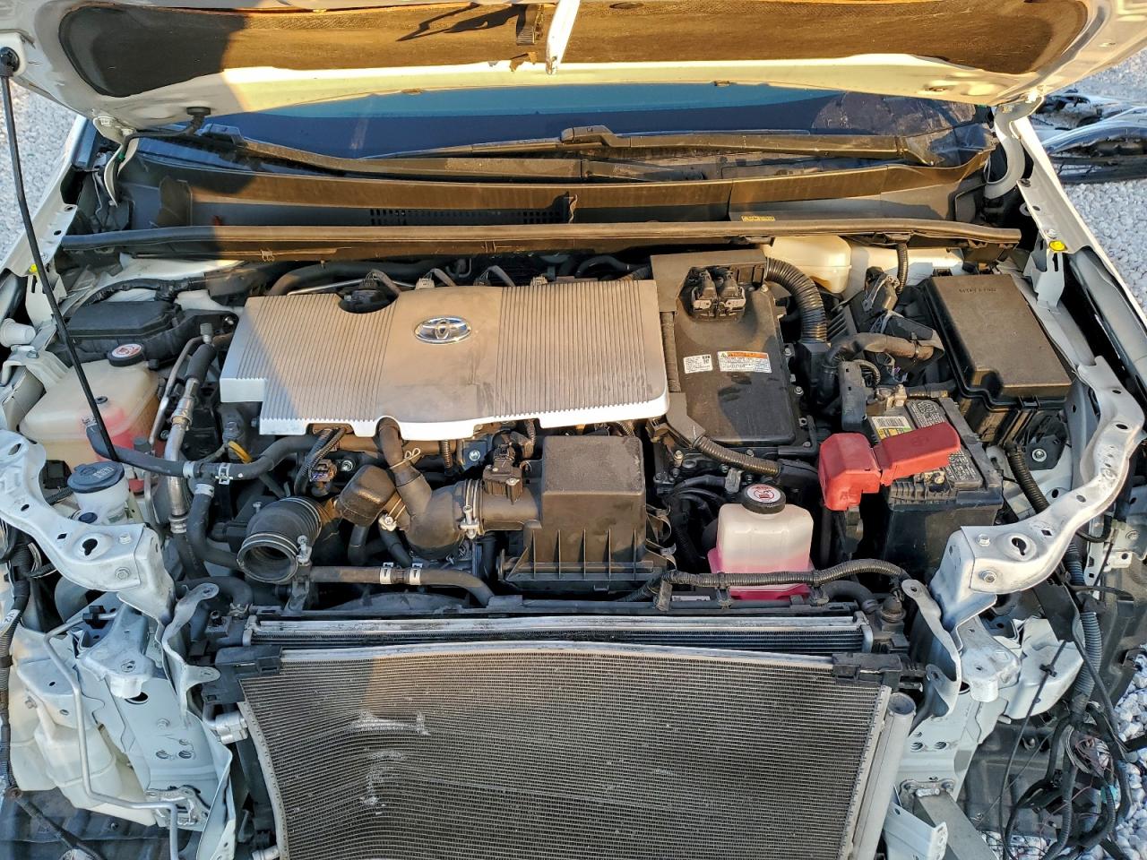 2016 TOYOTA PRIUS photo 11