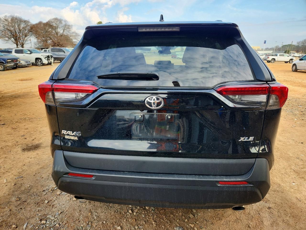 2021 TOYOTA RAV4 XLE PREMIUM photo 6
