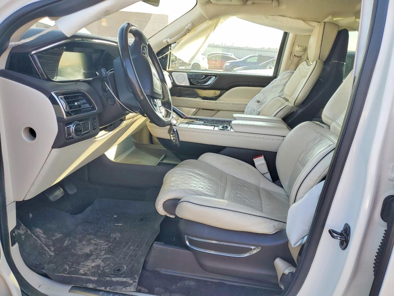 2020 LINCOLN NAVIGATOR BLACK LABEL photo 7