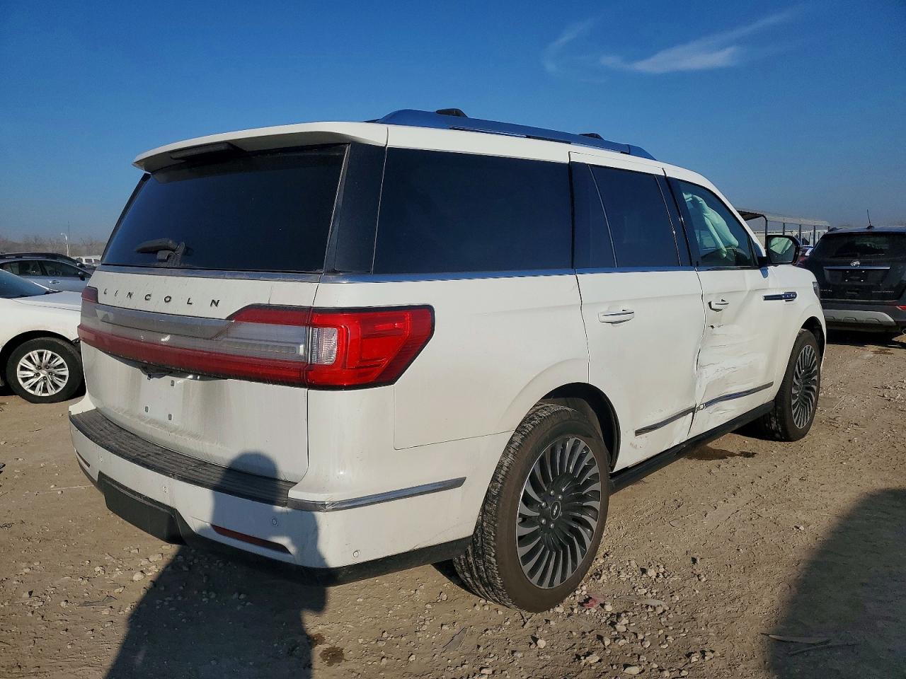 2020 LINCOLN NAVIGATOR BLACK LABEL photo 3