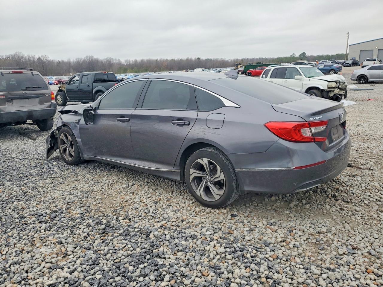 2018 HONDA ACCORD EXL photo 2
