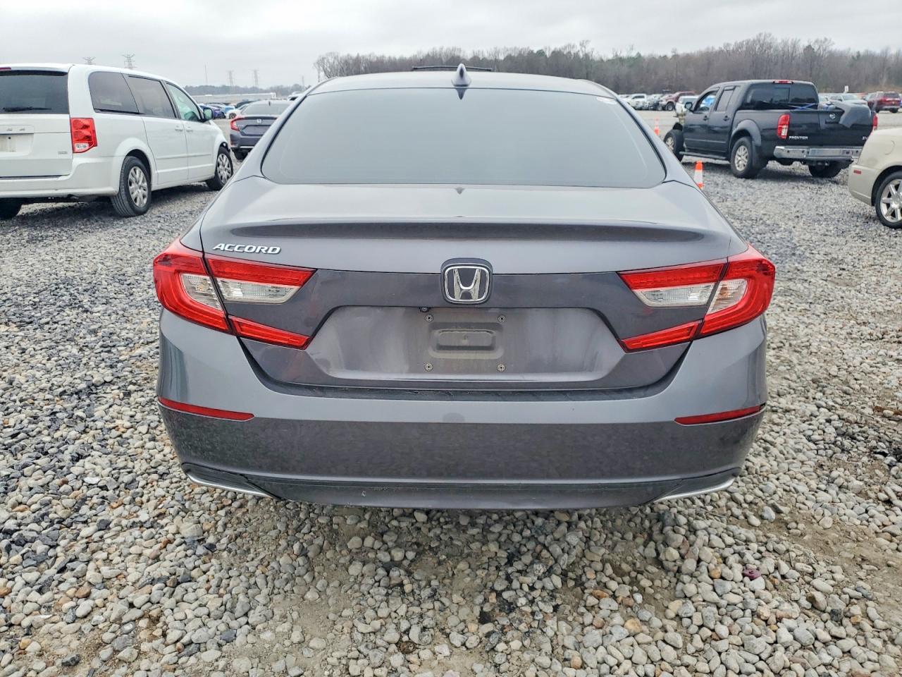 2018 HONDA ACCORD EXL photo 6