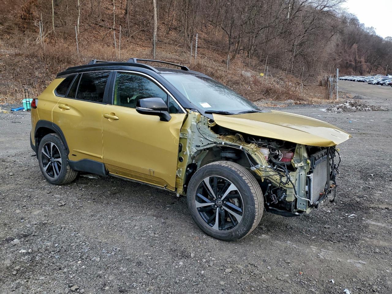 2023 TOYOTA COROLLA CROSS LE photo 4
