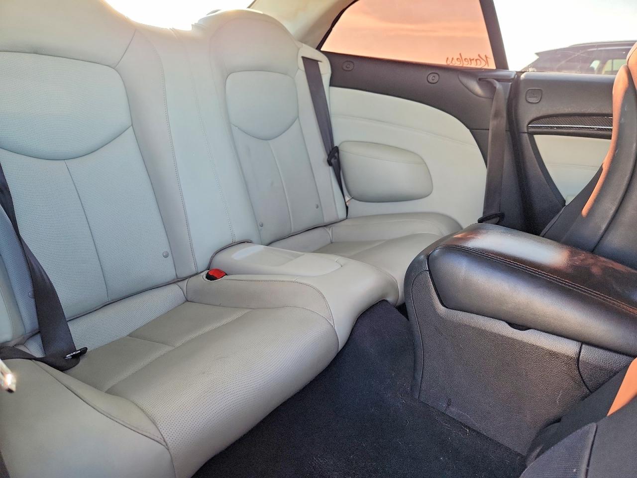 2012 INFINITI G37 BASE photo 10