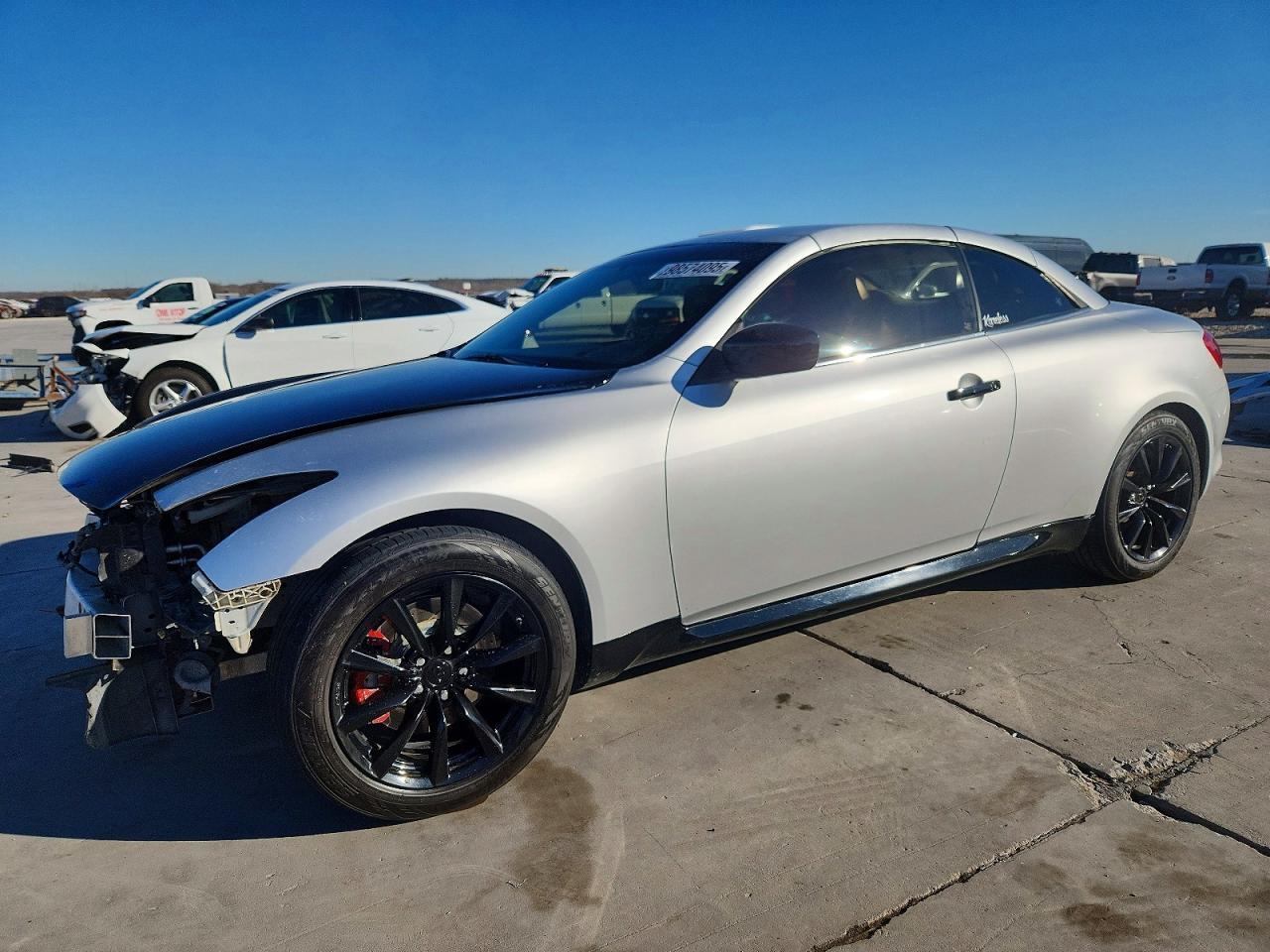 2012 INFINITI G37