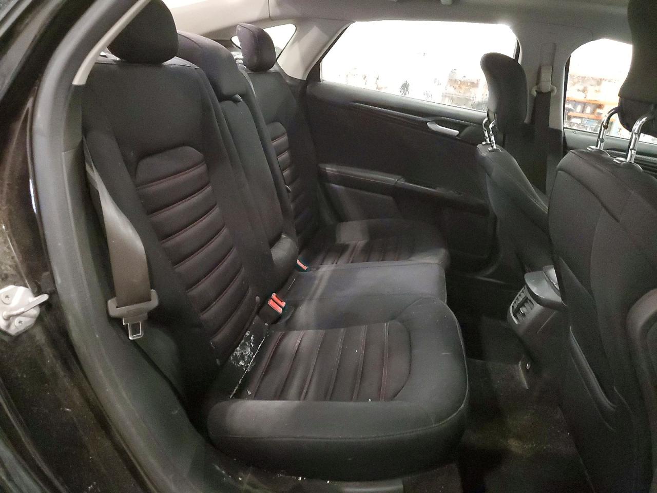 2014 FORD FUSION SE photo 10