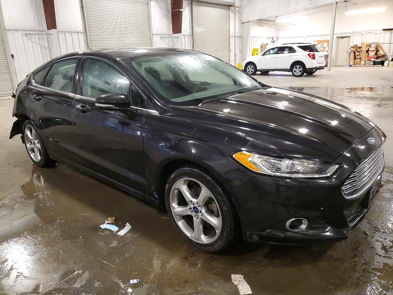 2014 FORD FUSION SE photo 4
