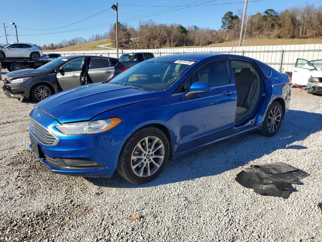2017 FORD FUSION SE photo 2