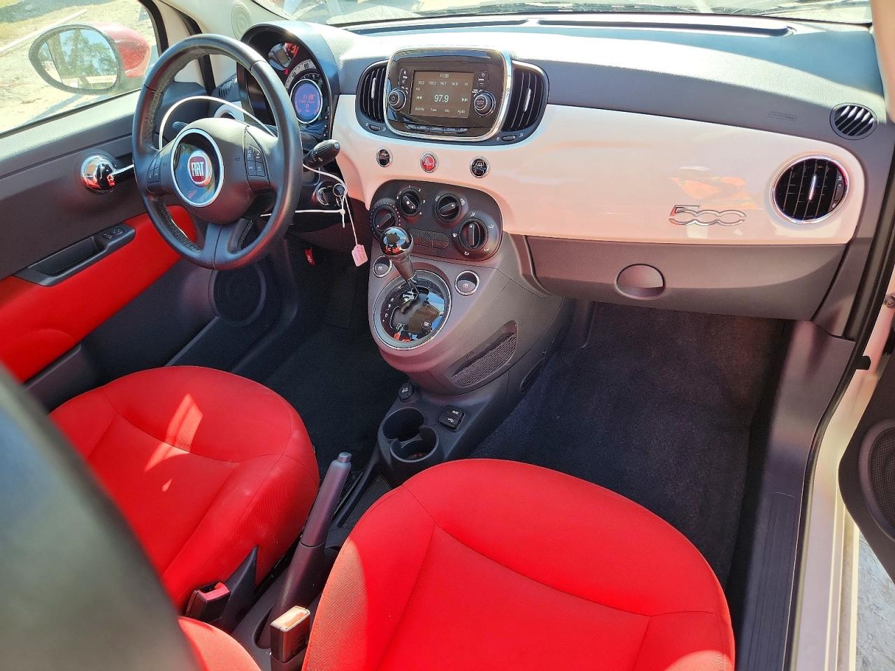 2016 FIAT 500 POP photo 8