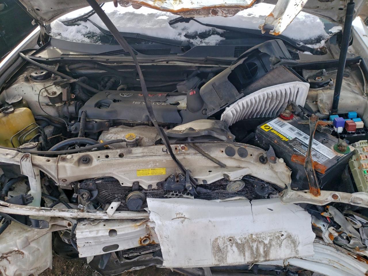 2004 TOYOTA CAMRY LE photo 21