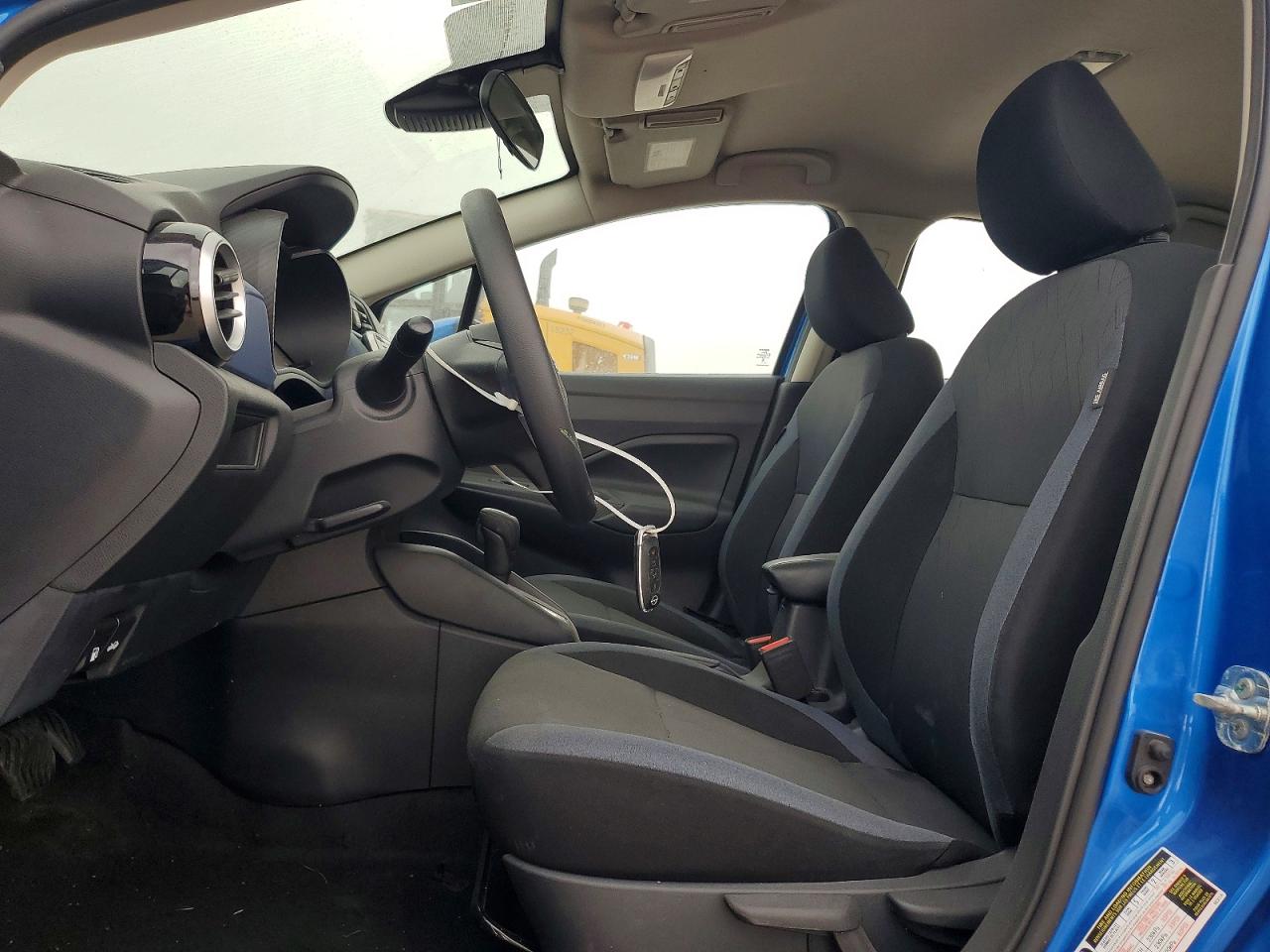 2024 NISSAN VERSA SV photo 13