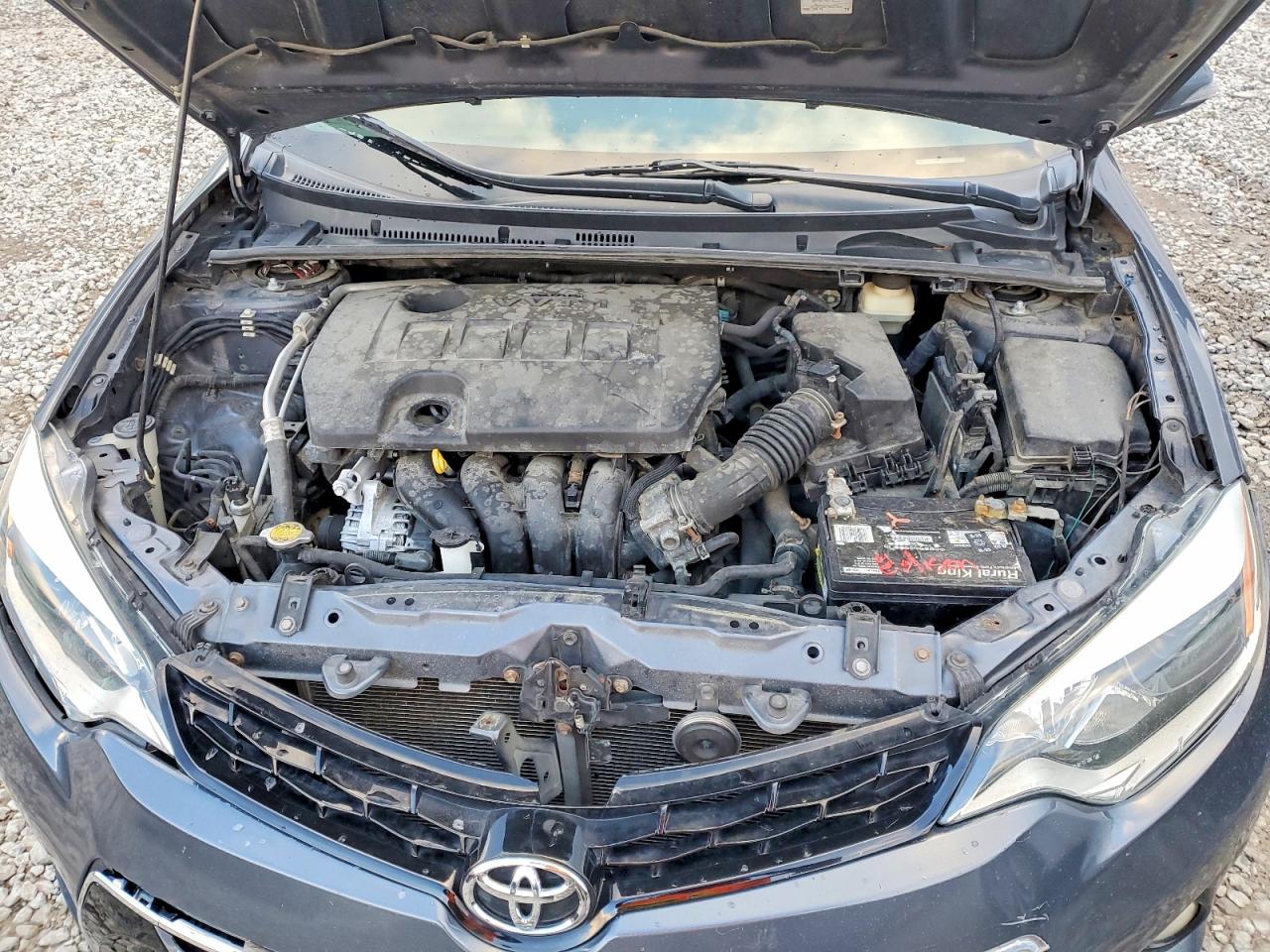 2015 TOYOTA COROLLA L photo 11
