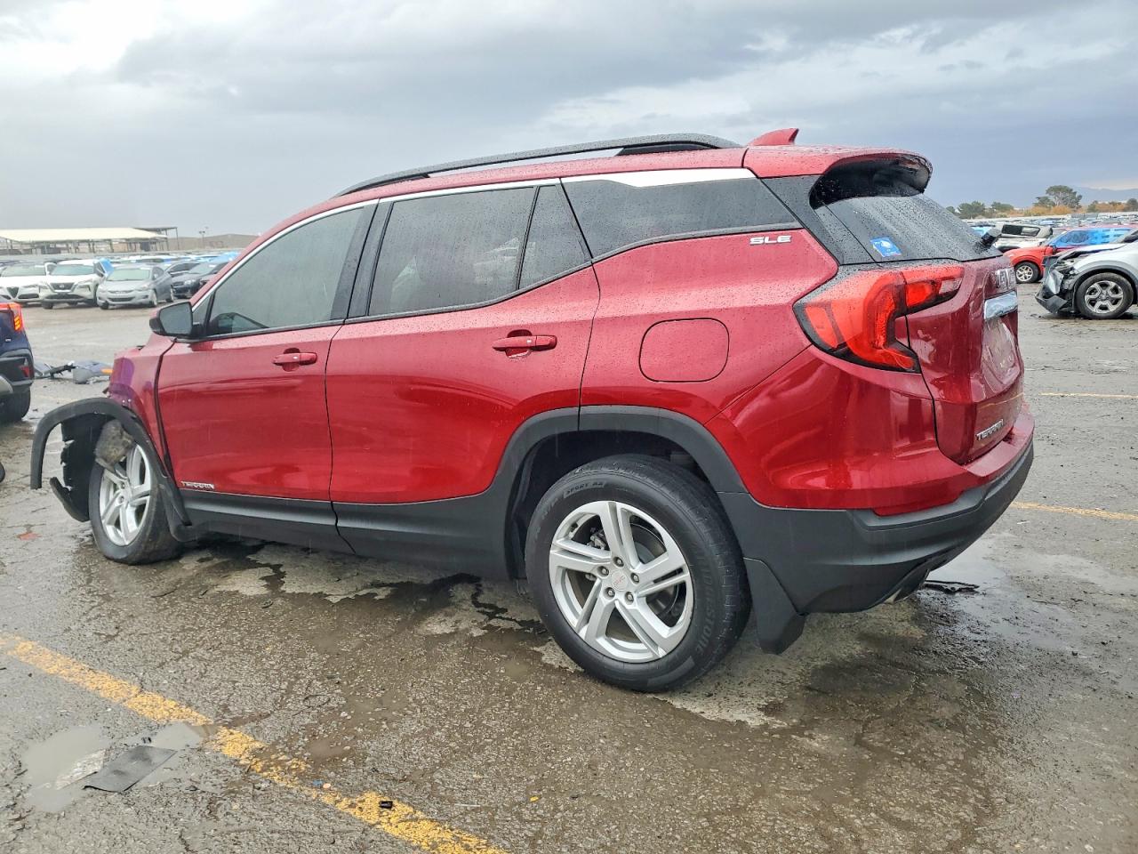2018 GMC TERRAIN SLE photo 3