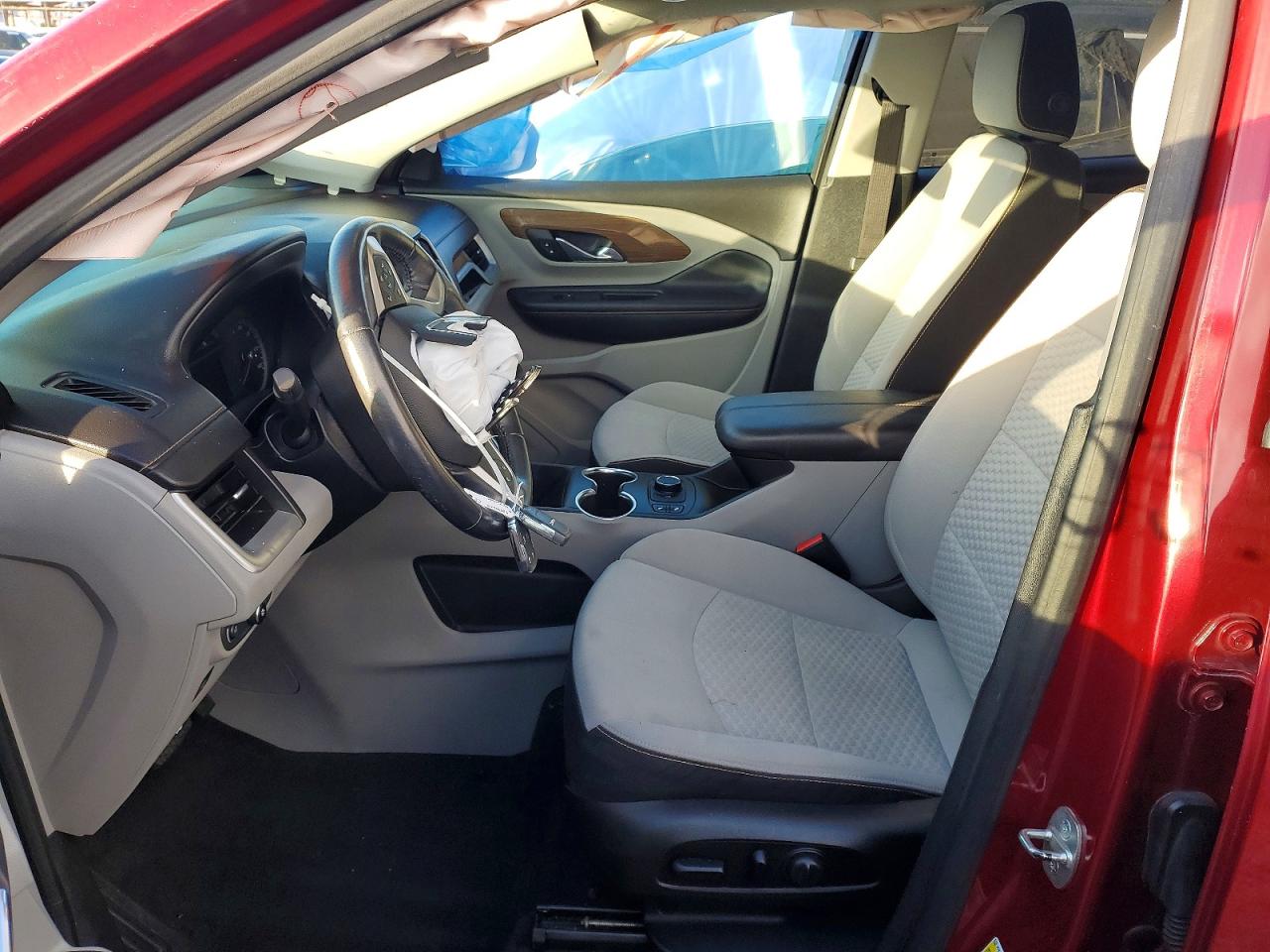 2018 GMC TERRAIN SLE photo 13