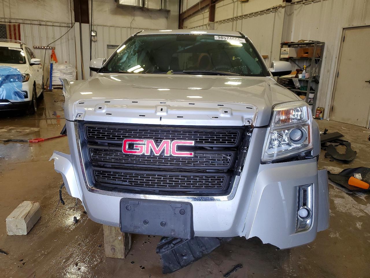 2013 GMC TERRAIN SLE photo 5