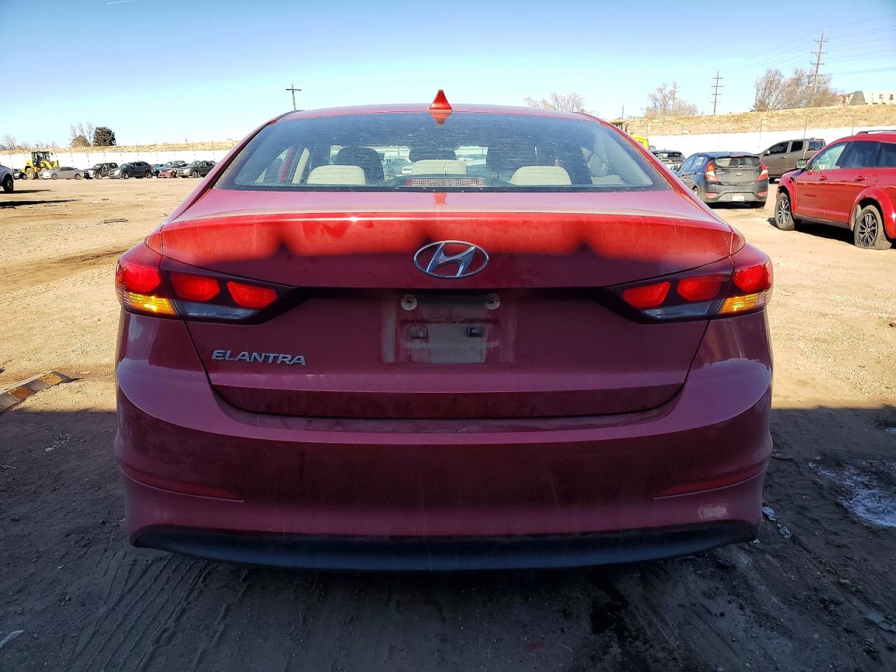 2017 HYUNDAI ELANTRA SE photo 6