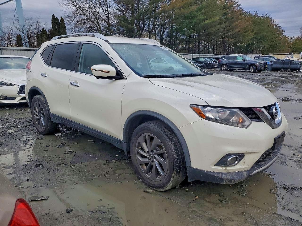 2016 NISSAN ROGUE S photo 4