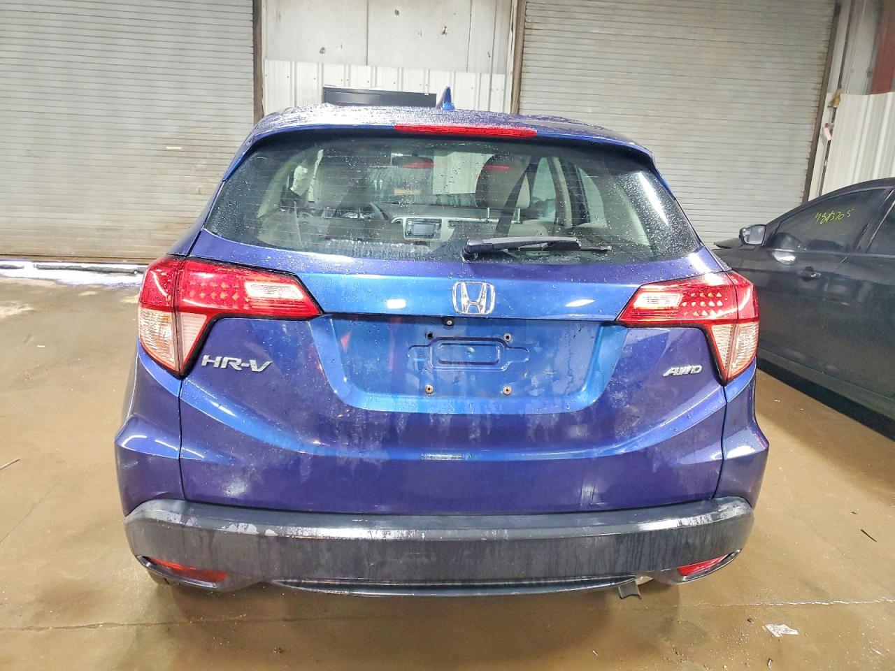 2016 HONDA HR-V LX photo 16