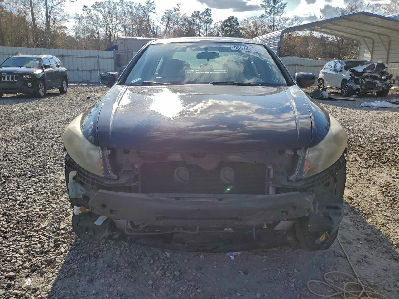 2010 HONDA ACCORD LX photo 5